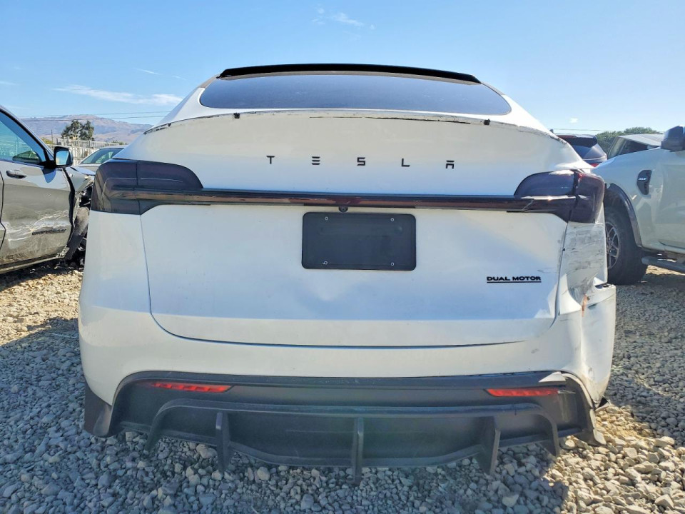 Tesla MODEL Y 2023 — Copart