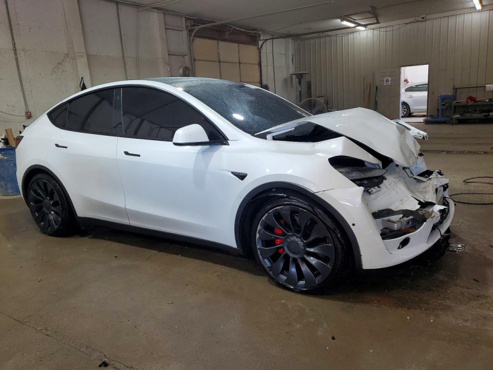 Tesla MODEL Y 2022 — Copart