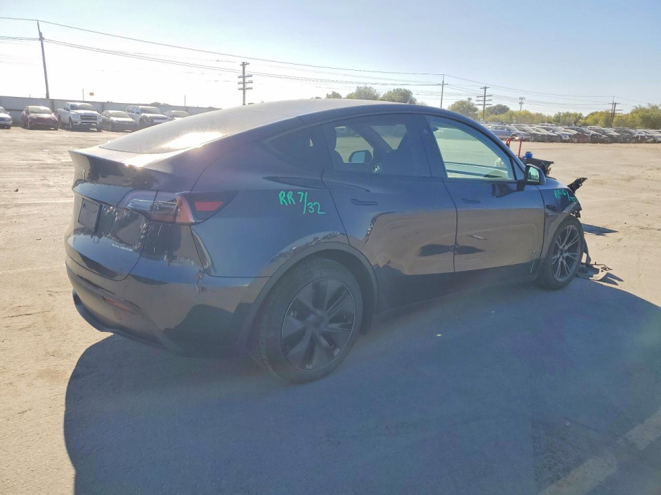 Tesla MODEL Y 2025 — Copart
