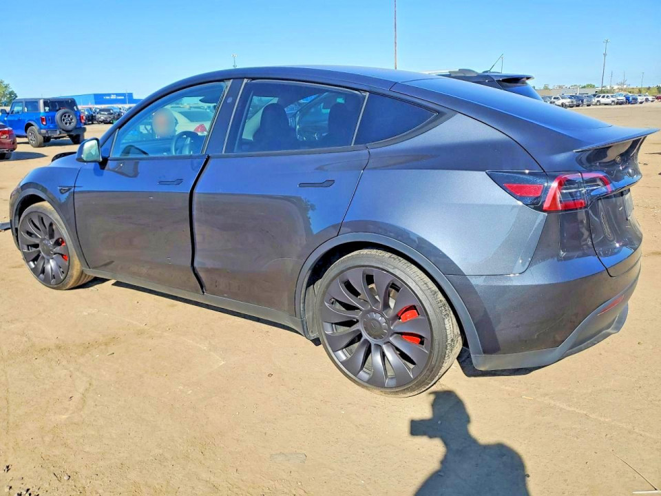 Tesla MODEL Y 2024 — Copart