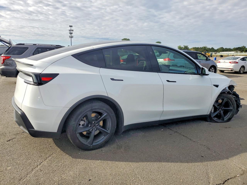 Tesla MODEL Y 2026 — Copart