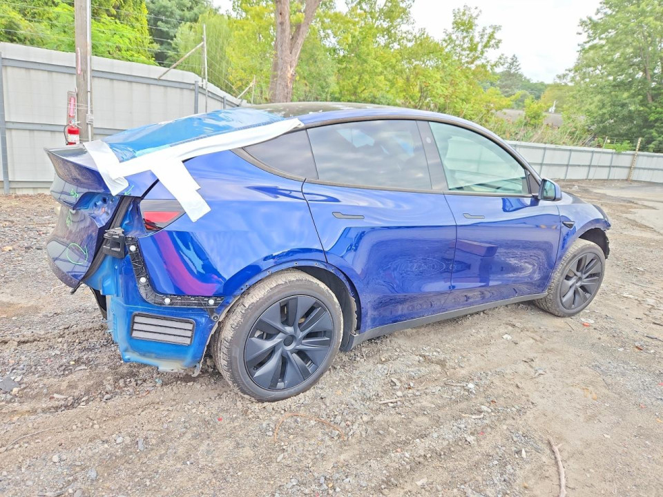 Tesla MODEL Y 2025 — Copart