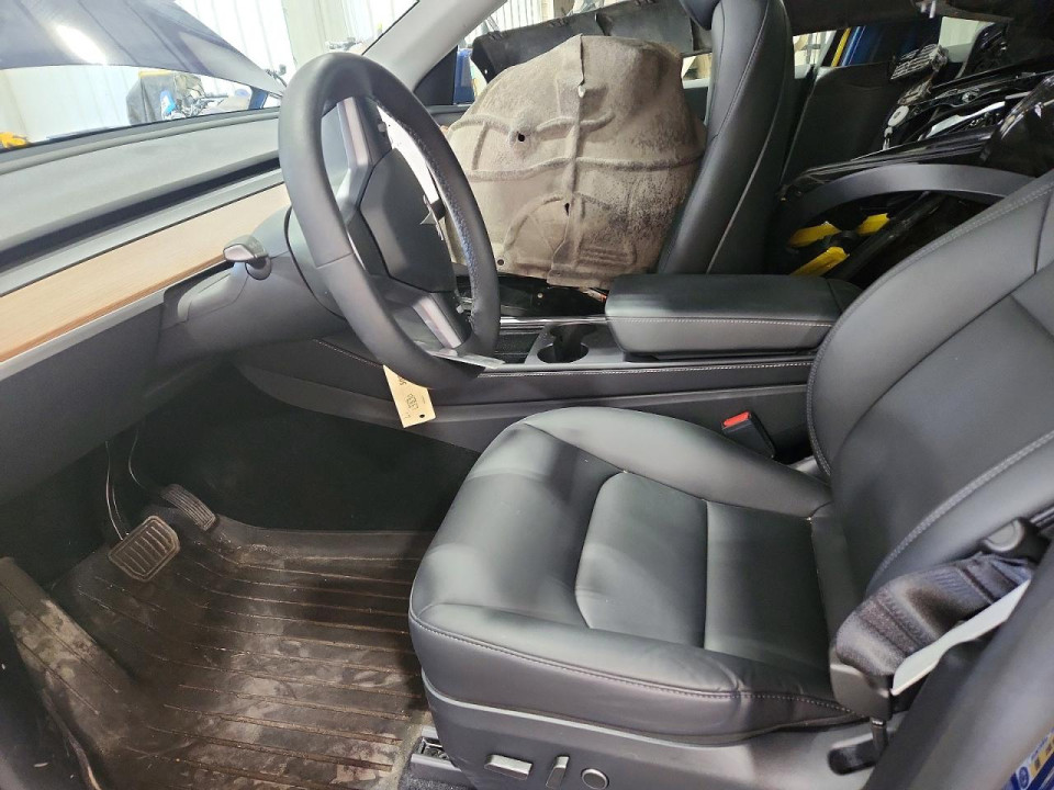 Tesla MODEL Y 2025 — Copart