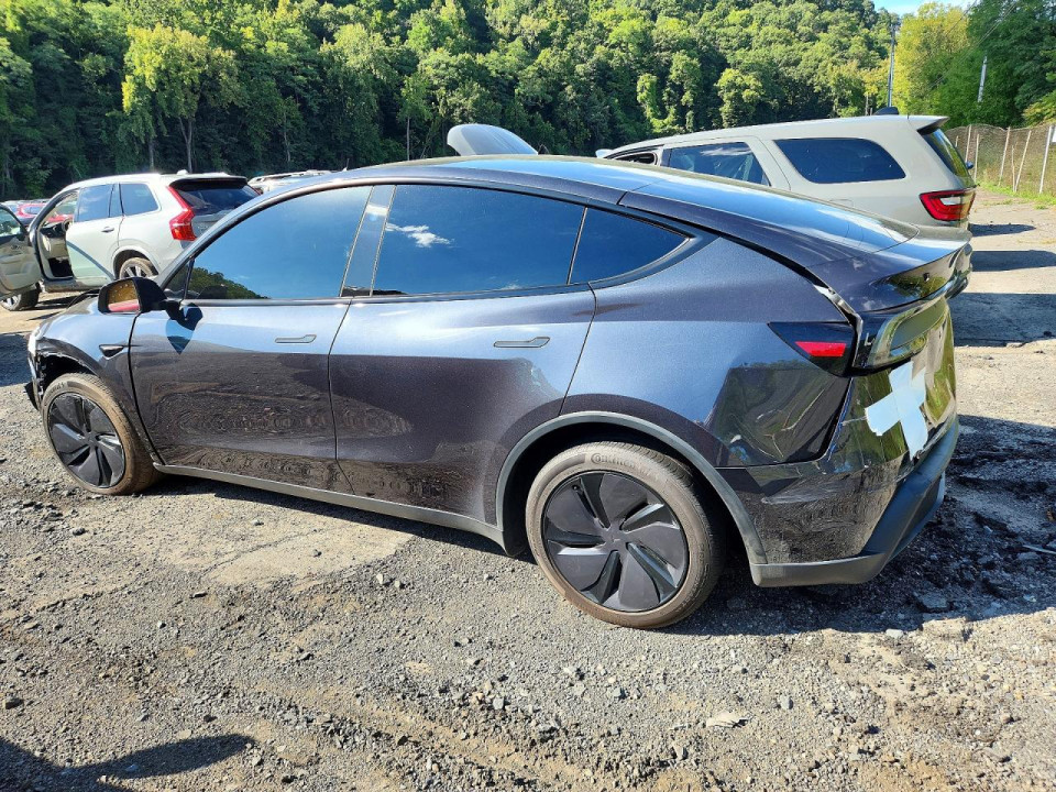 Tesla MODEL Y 2026 — Copart