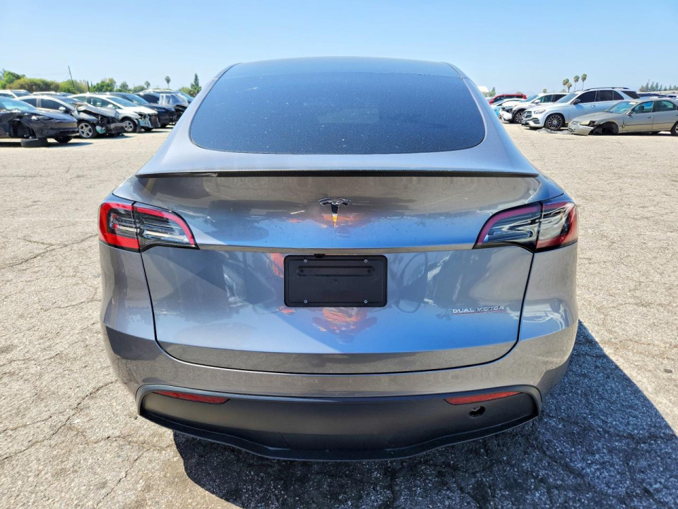 Tesla MODEL Y 2025 — Copart