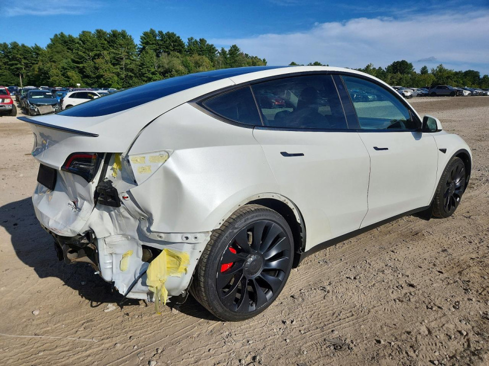 Tesla MODEL Y 2022 — Copart