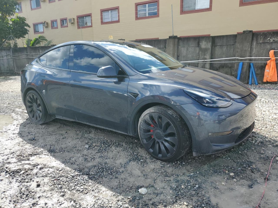 Tesla MODEL Y 2022 — Copart