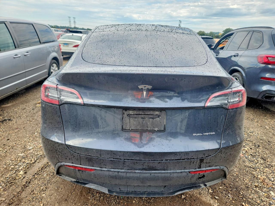 Tesla MODEL Y 2025 — Copart
