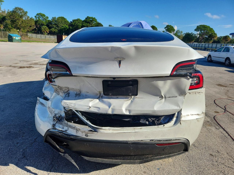 Tesla MODEL Y 2021 — Copart