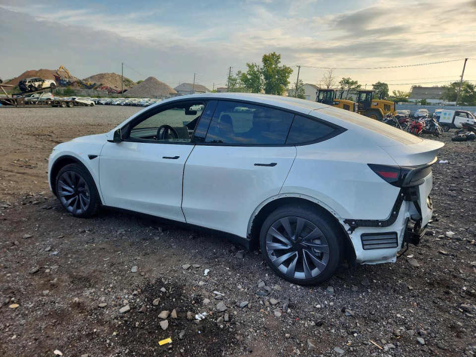 Tesla MODEL Y 2026 — Copart