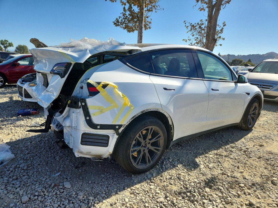 Tesla MODEL Y 2024 — Copart