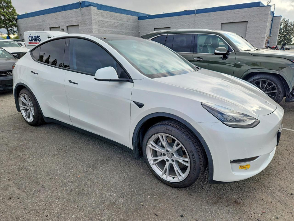 Tesla MODEL Y 2021 — Copart