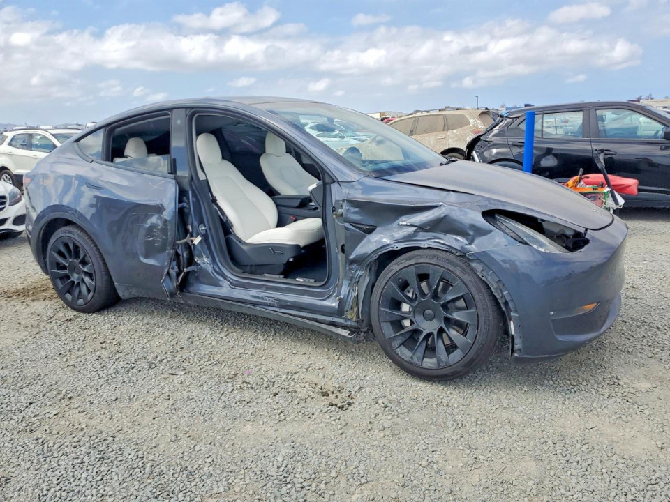 Tesla MODEL Y 2023 — Copart