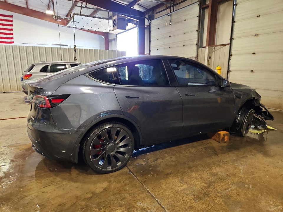 Tesla MODEL Y 2022 — Copart