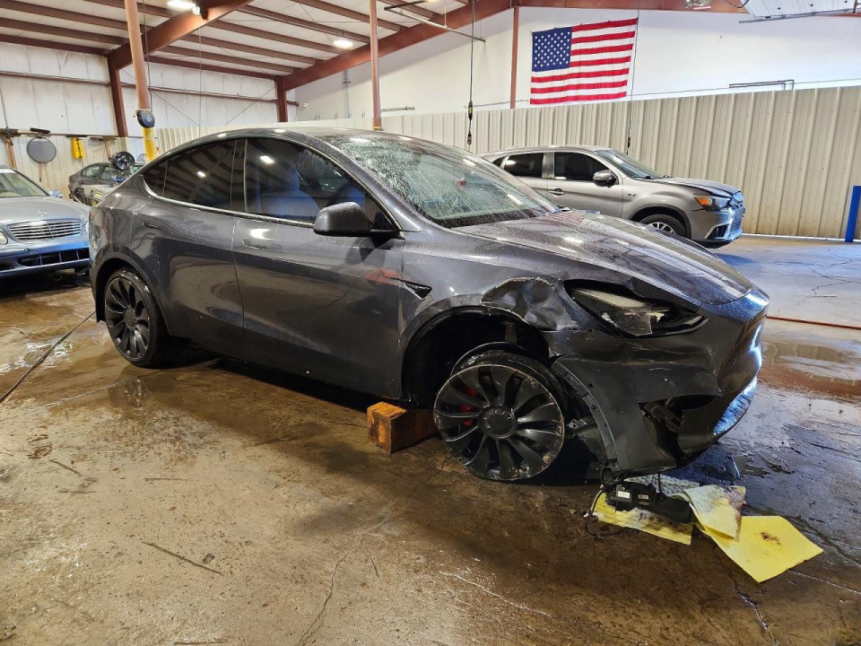 Tesla MODEL Y 2022 — Copart