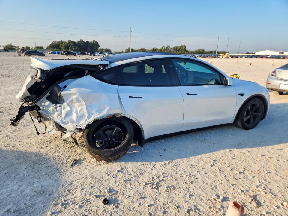 Tesla MODEL Y 2026 — Copart