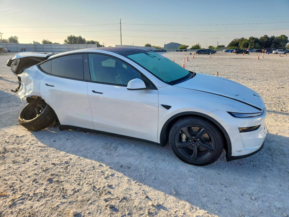 Tesla MODEL Y 2026 — Copart