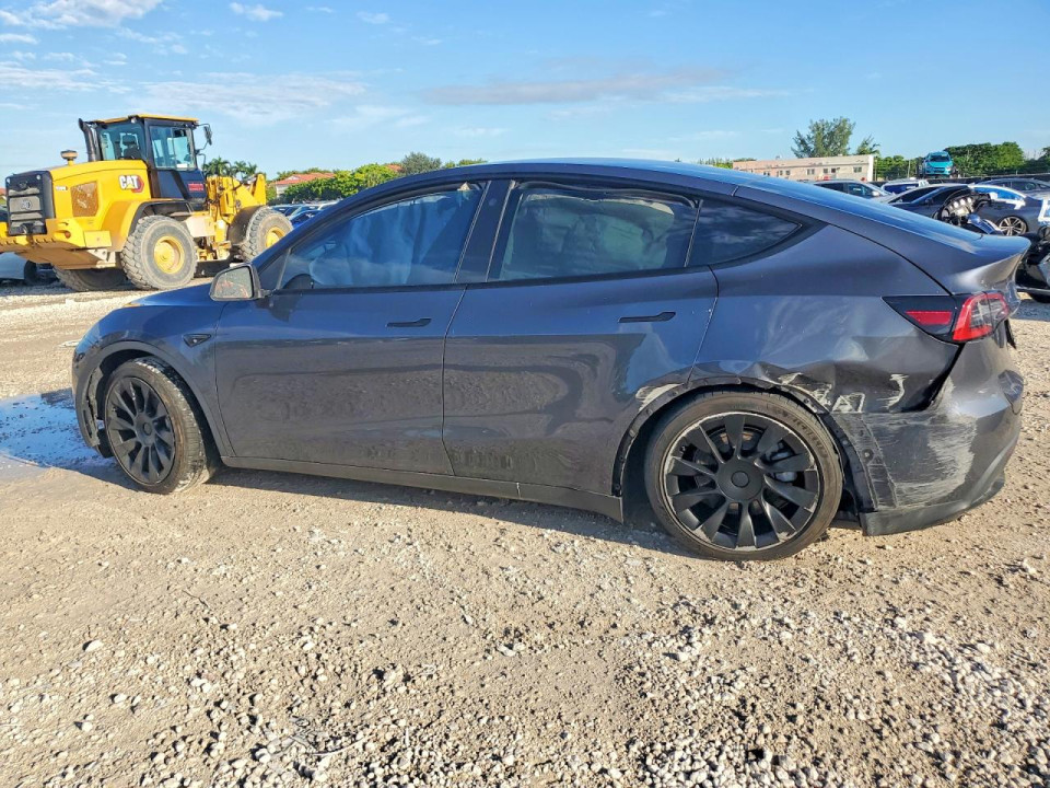 Tesla MODEL Y 2022 — Copart