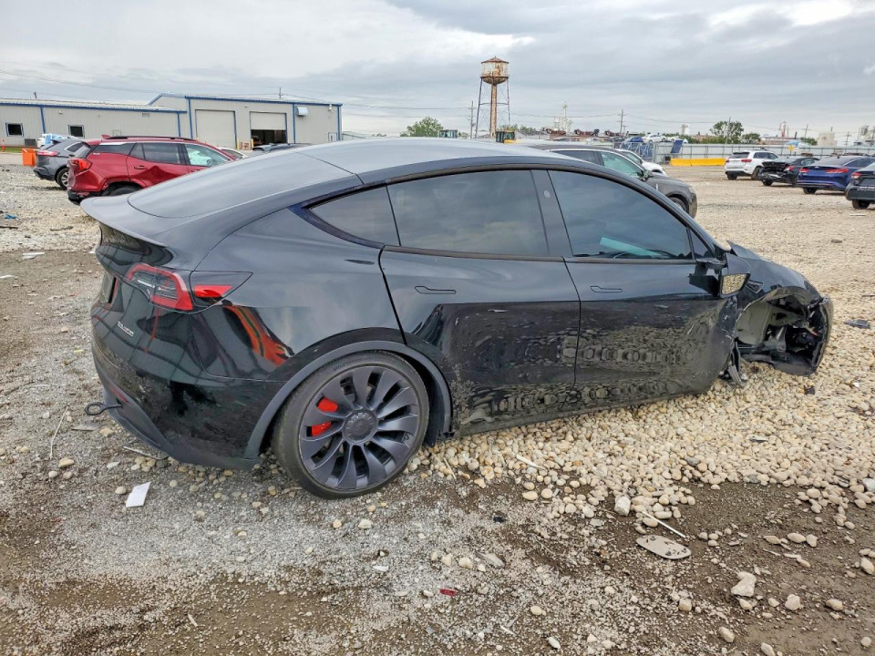 Tesla MODEL Y 2024 — Copart
