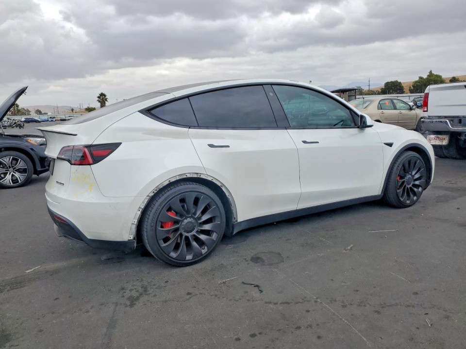 Tesla MODEL Y 2022 — Copart