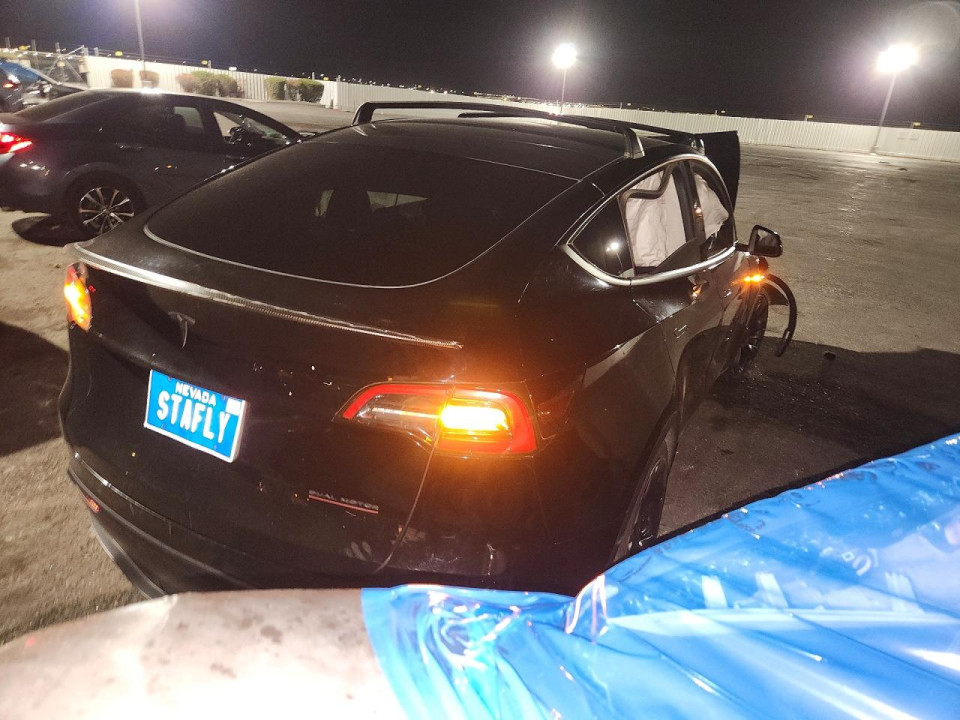 Tesla MODEL Y 2021 — Copart