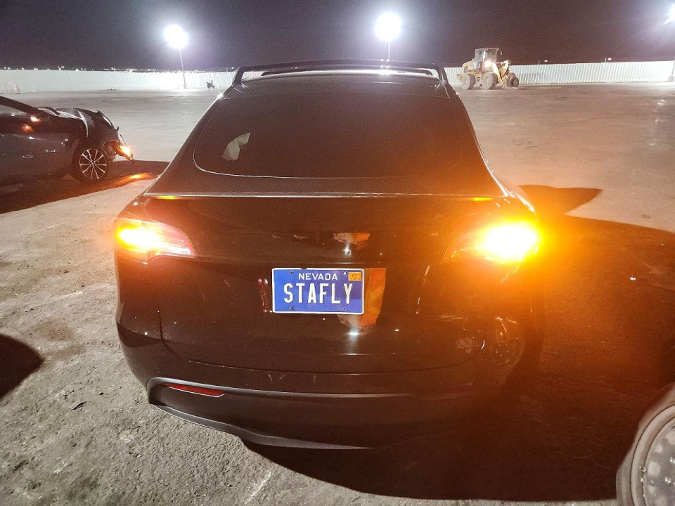 Tesla MODEL Y 2021 — Copart