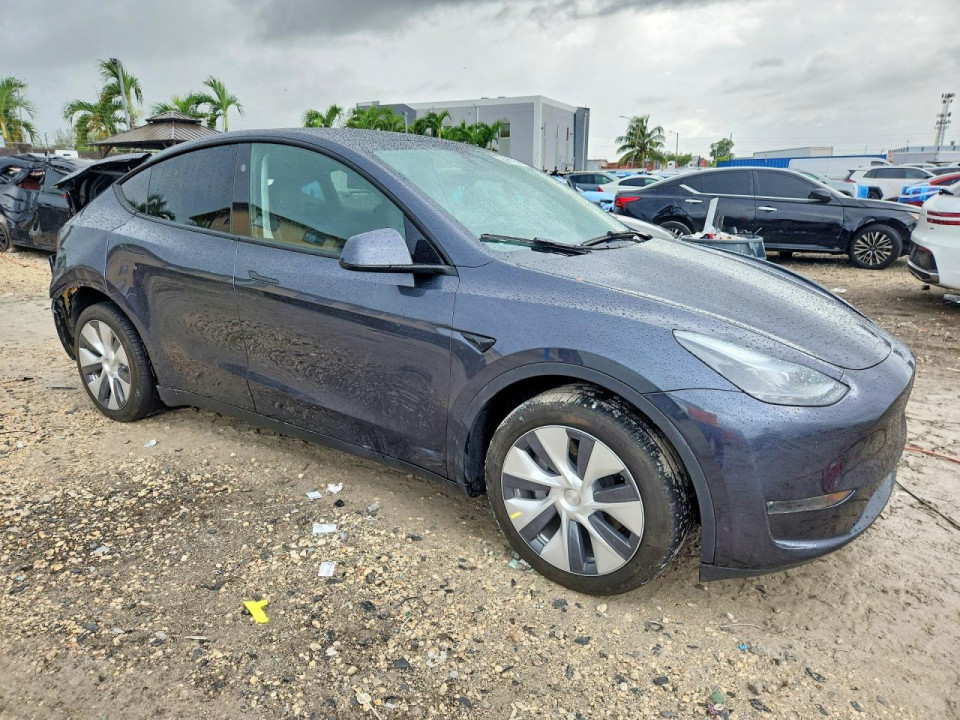Tesla MODEL Y 2024 — Copart