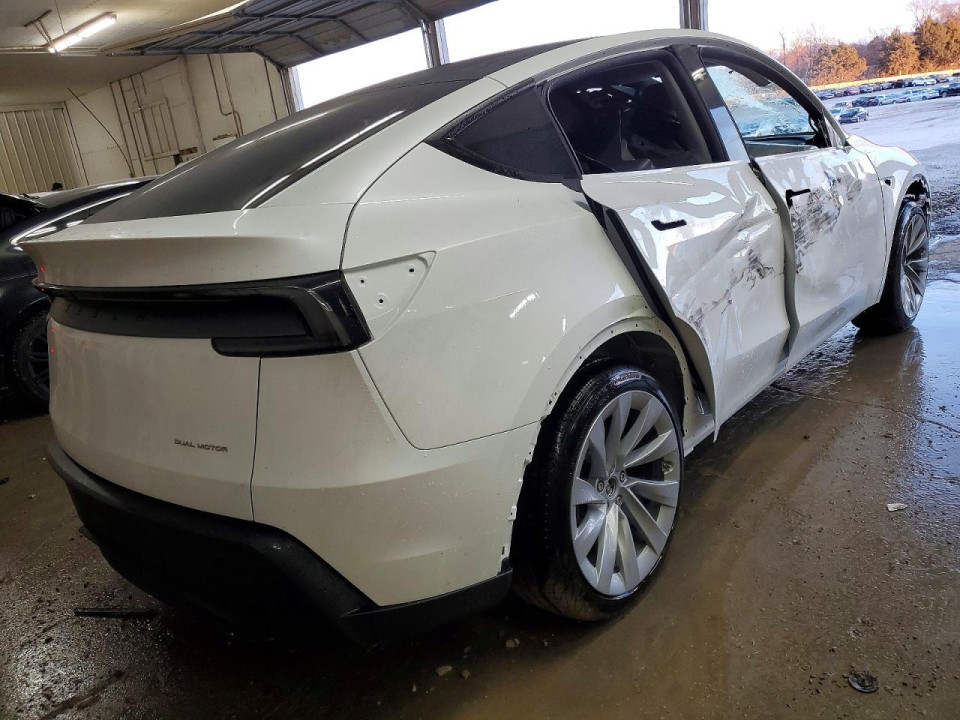 Tesla MODEL Y 2026 — Copart