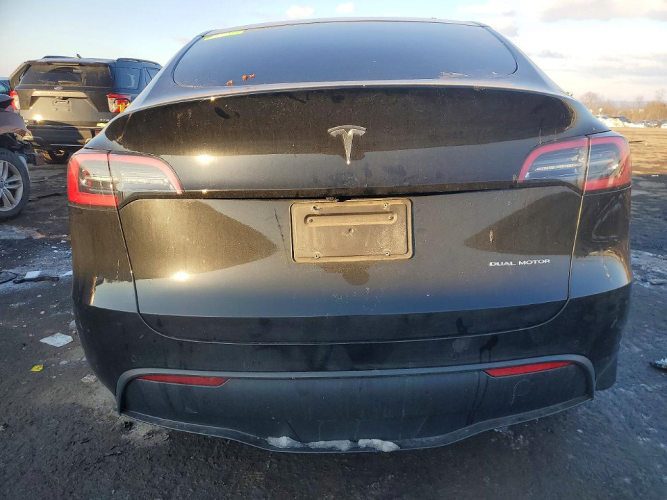 Tesla MODEL Y 2021 — Copart