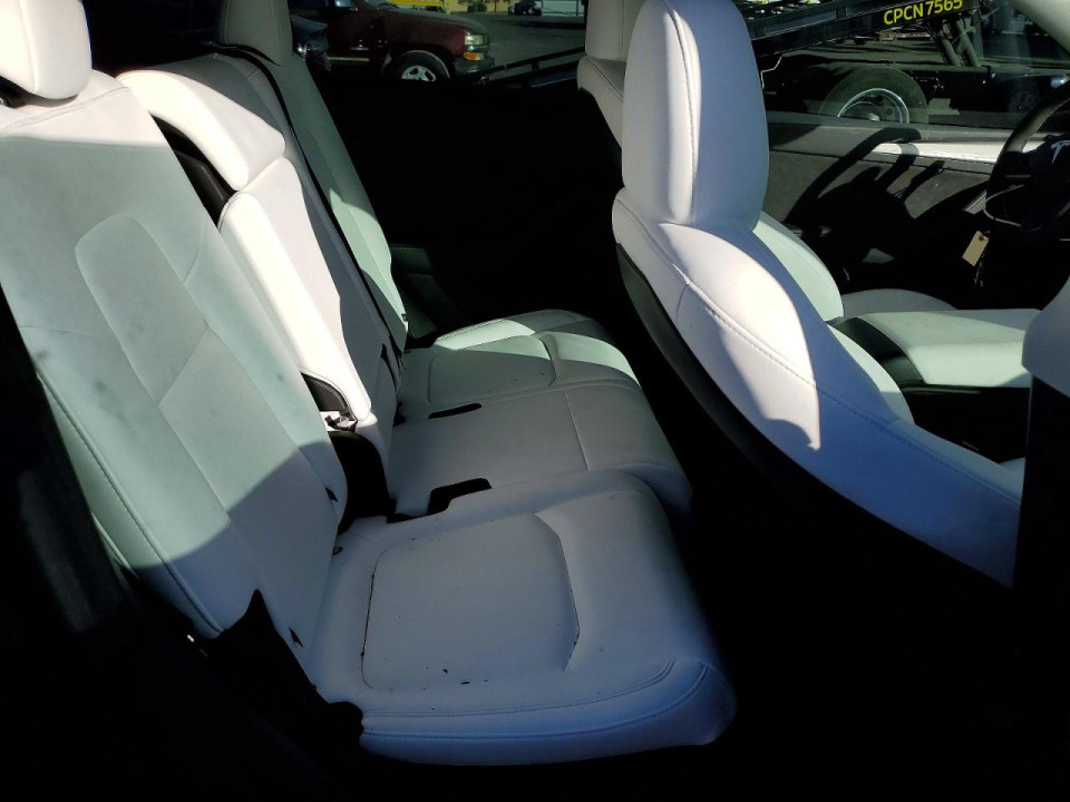 Tesla MODEL Y 2025 — Copart