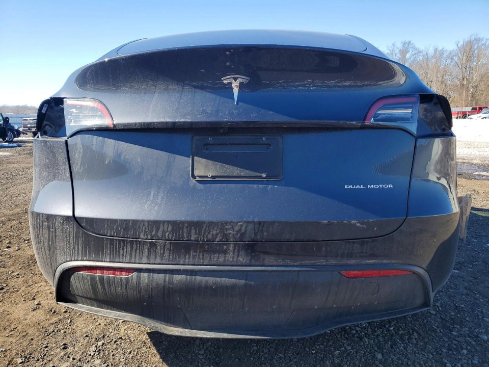 Tesla MODEL Y 2024 — Copart
