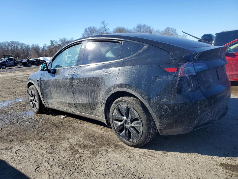 Tesla MODEL Y 2025 — Copart