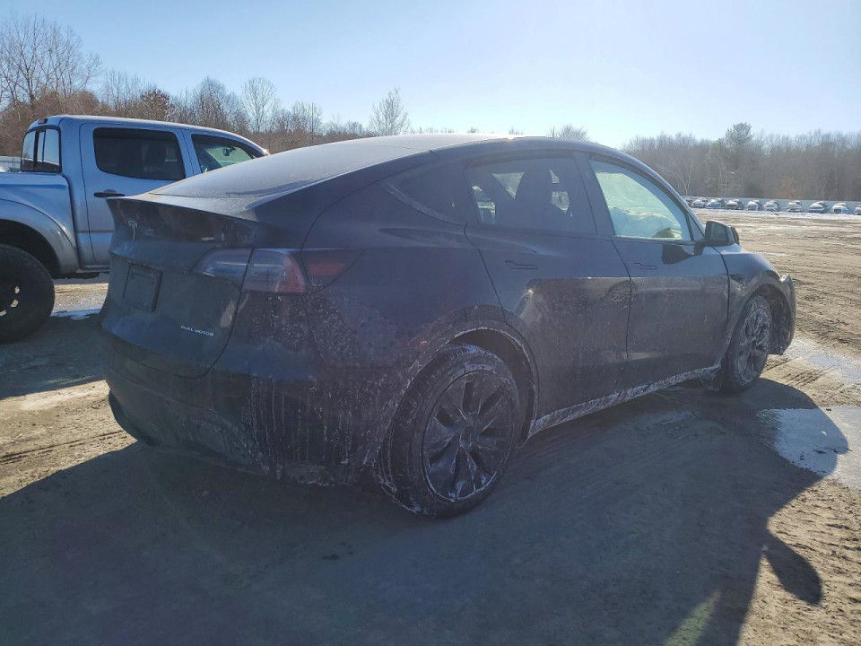 Tesla MODEL Y 2025 — Copart