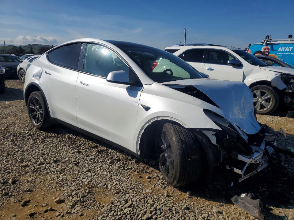 Tesla MODEL Y 2025 — Copart