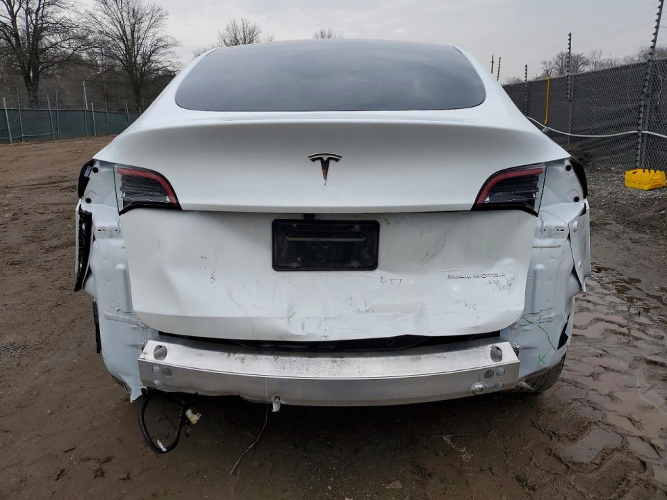 Tesla MODEL Y 2024 — Copart