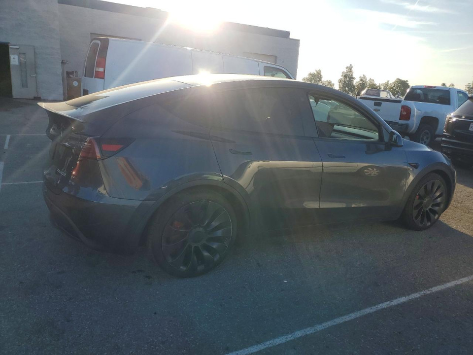 Tesla MODEL Y 2021 — Copart