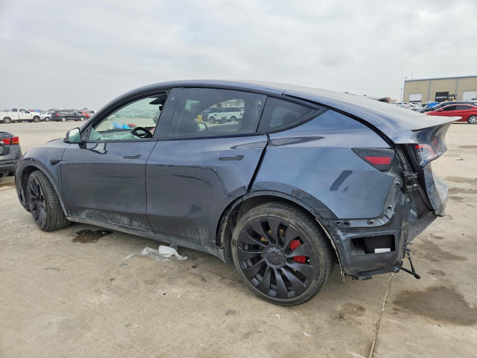 Tesla MODEL Y 2022 — Copart