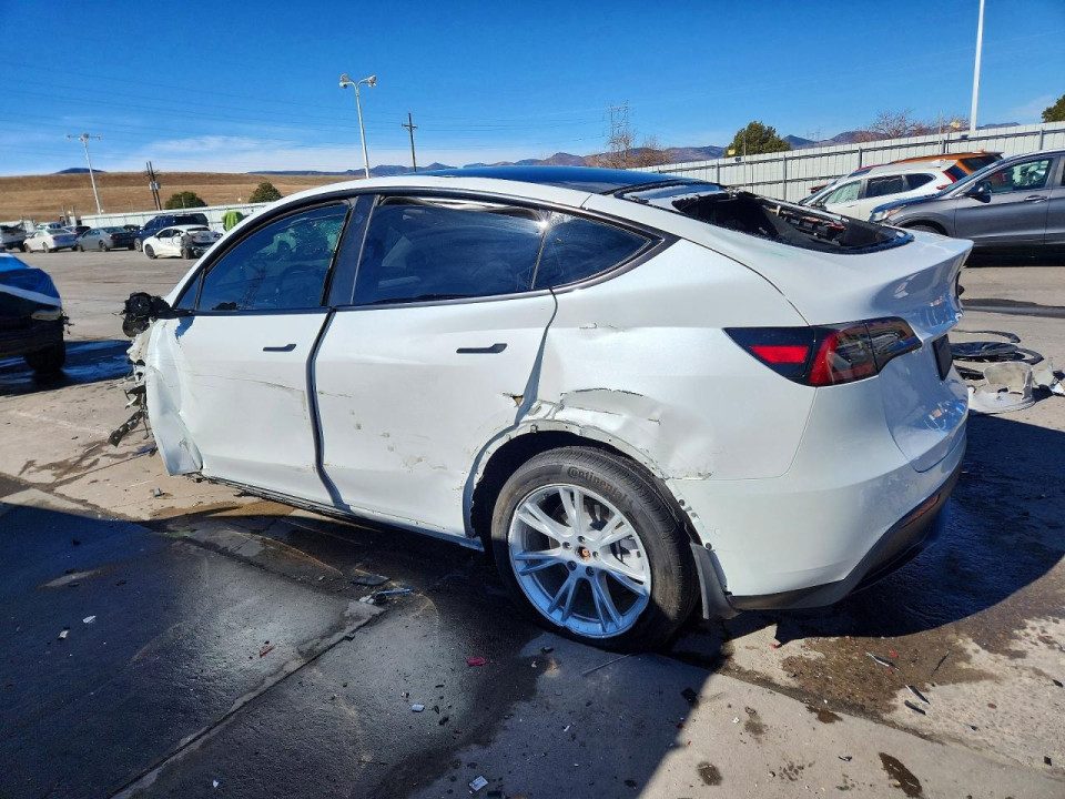 Tesla MODEL Y 2021 — Copart