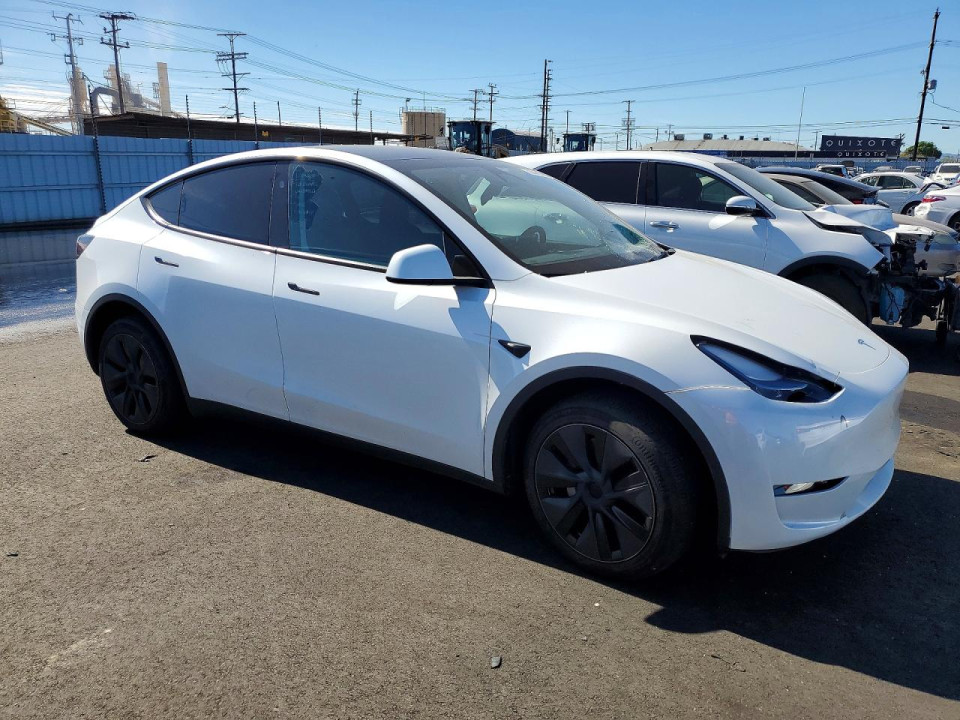 Tesla MODEL Y 2024 — Copart