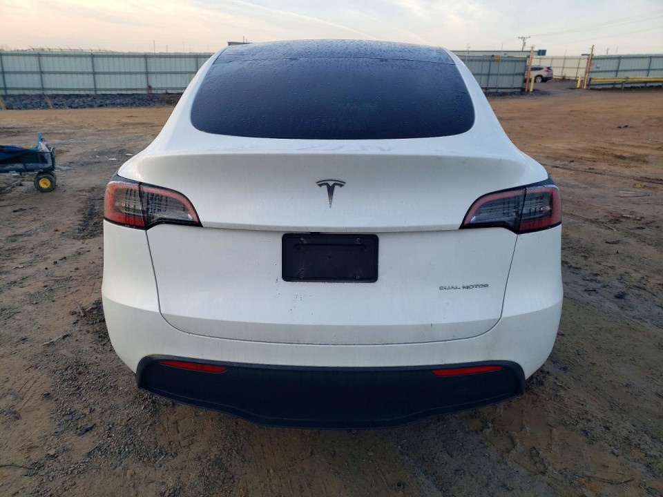 Tesla MODEL Y 2024 — Copart
