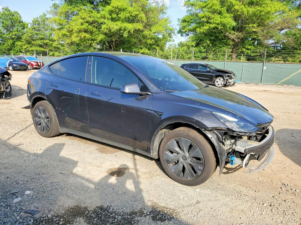 Tesla MODEL Y 2024 — Copart
