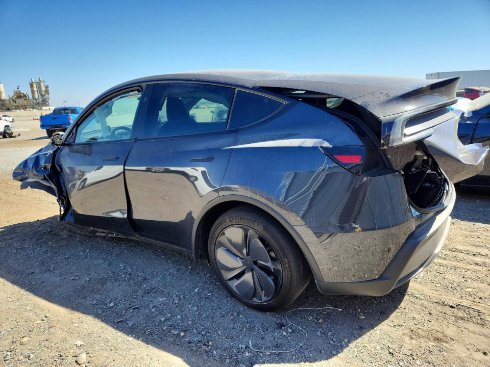 Tesla MODEL Y 2026 — Copart