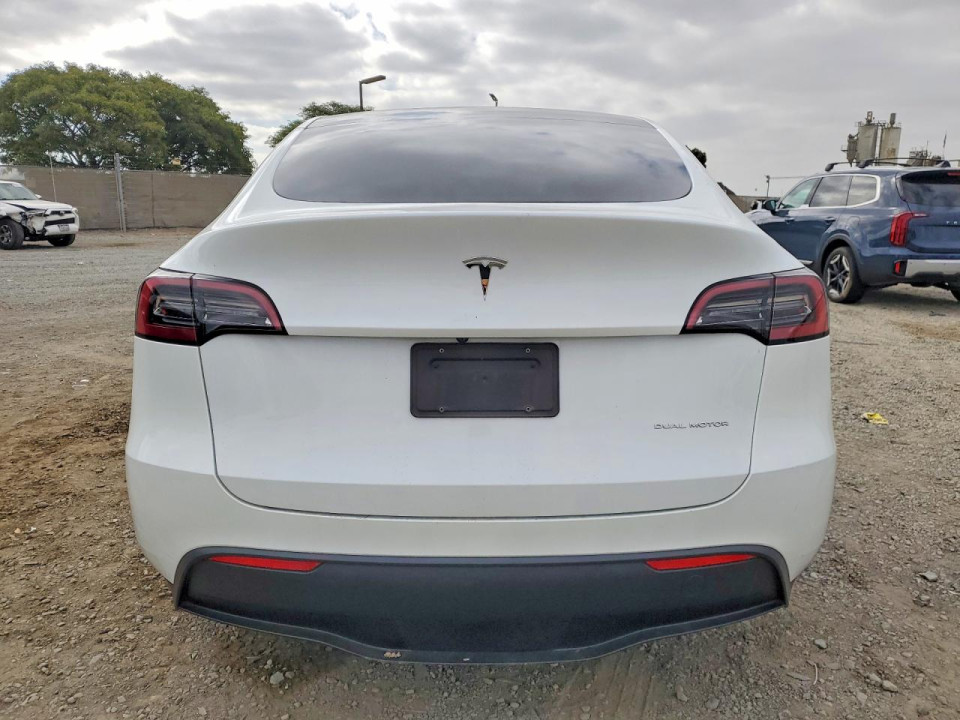 Tesla MODEL Y 2023 — Copart