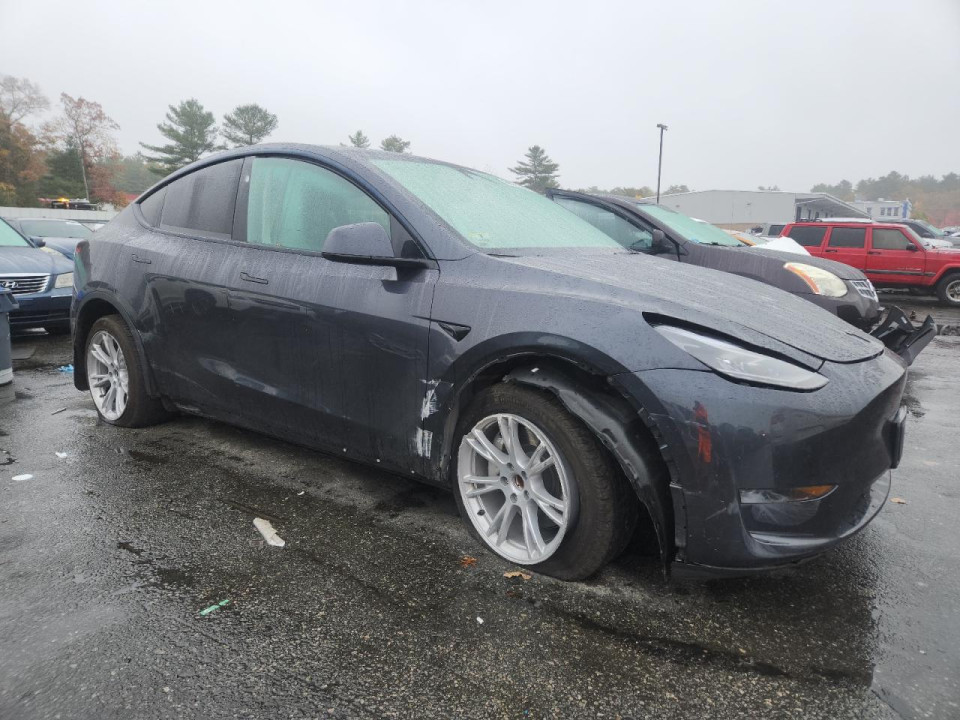 Tesla MODEL Y 2024 — Copart