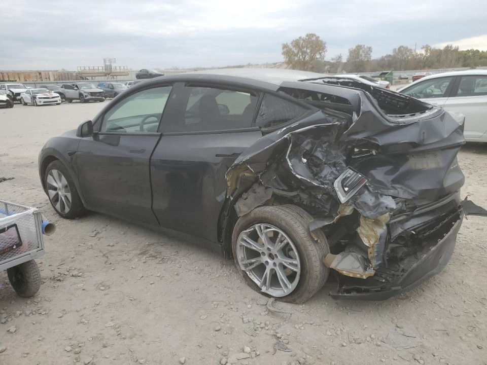 Tesla MODEL Y 2024 — Copart