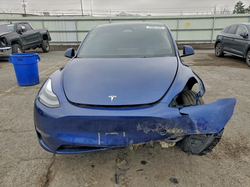 Tesla MODEL Y 2024 — Copart