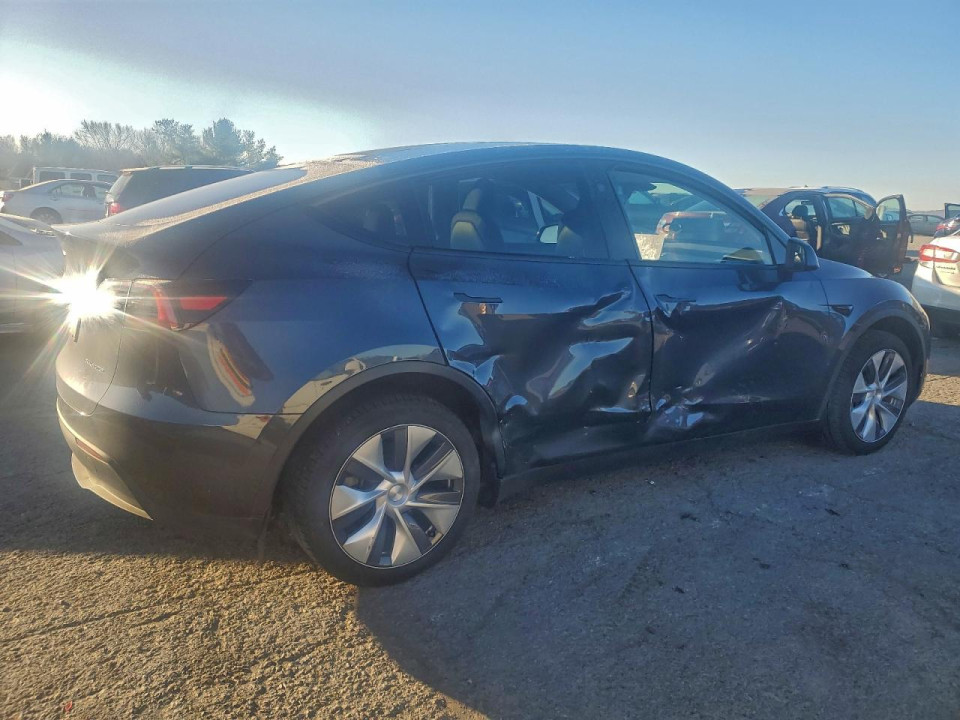 Tesla MODEL Y 2024 — Copart