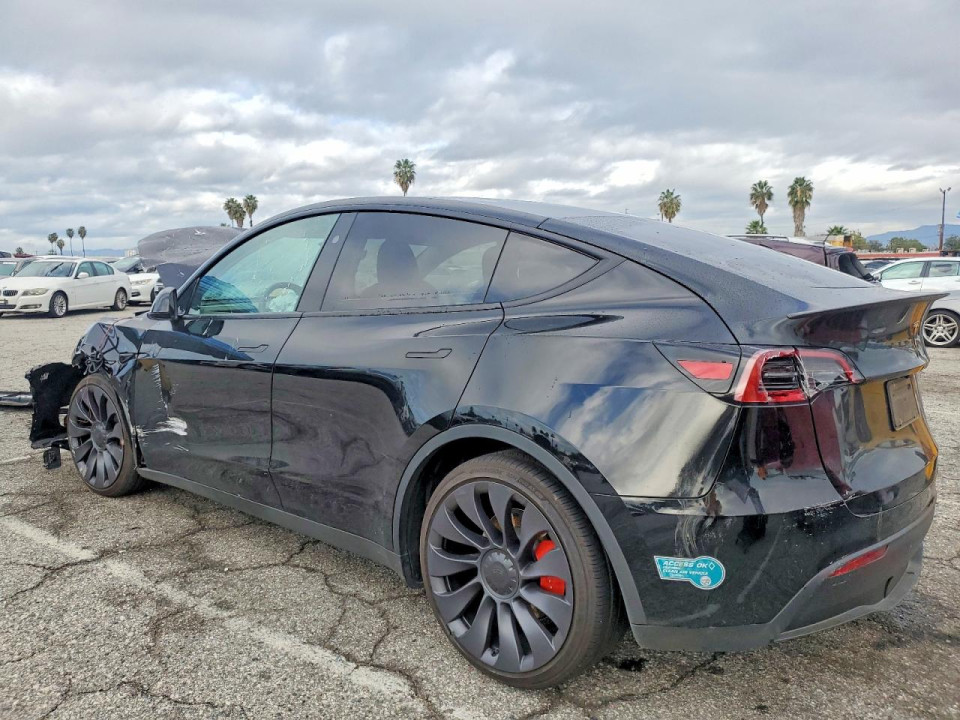 Tesla MODEL Y 2025 — Copart