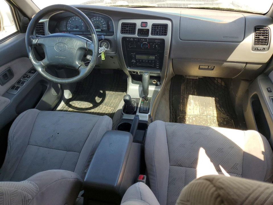 Toyota 4RUNNER 2001 — Copart