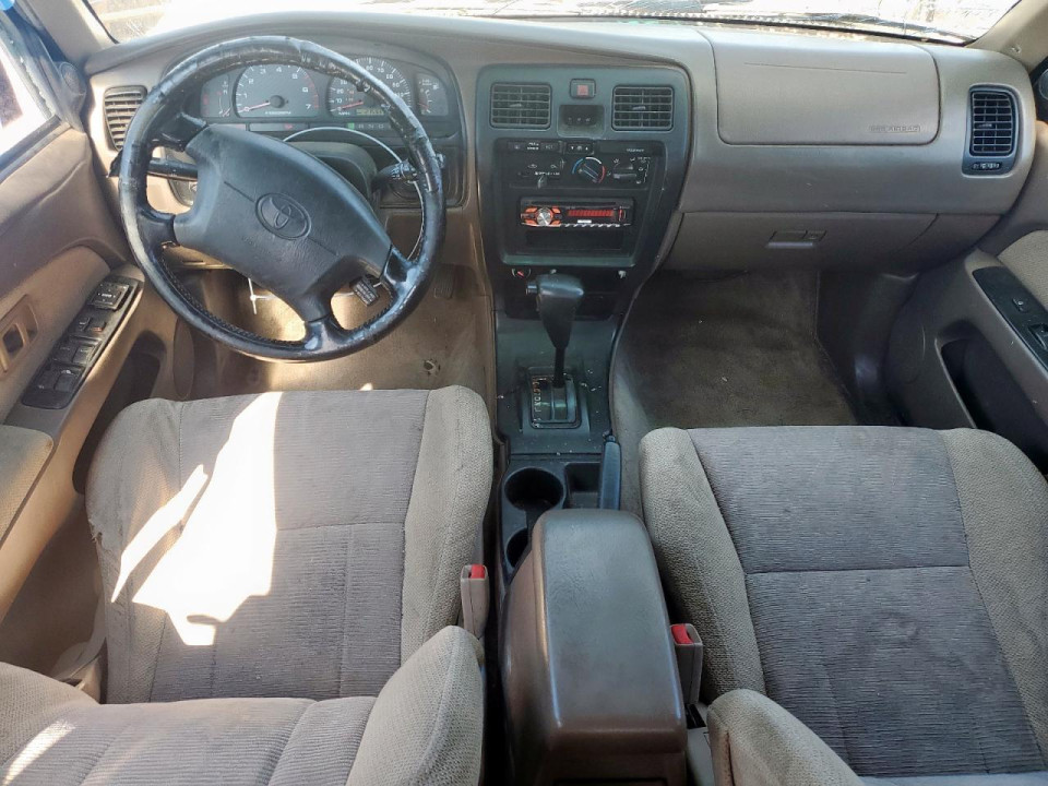 Toyota 4RUNNER 2000 — Copart